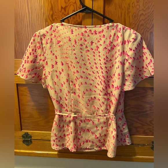 Forever 21 Contemporary Blouse - Picture 3 of 3